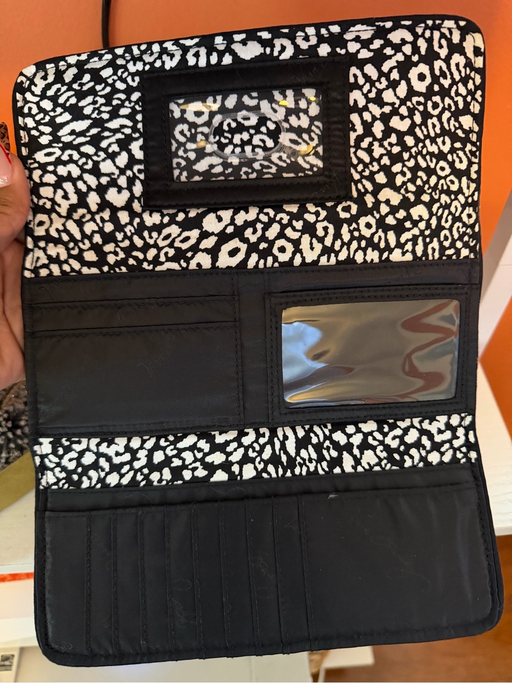 VERA BRADLEY Quilted Floral  Tri-fold Wallet(NWT) - Picture 7 of 7